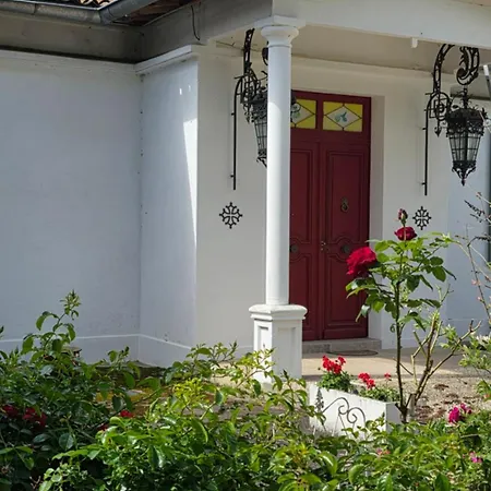 Pensión Chateau De Pourpry