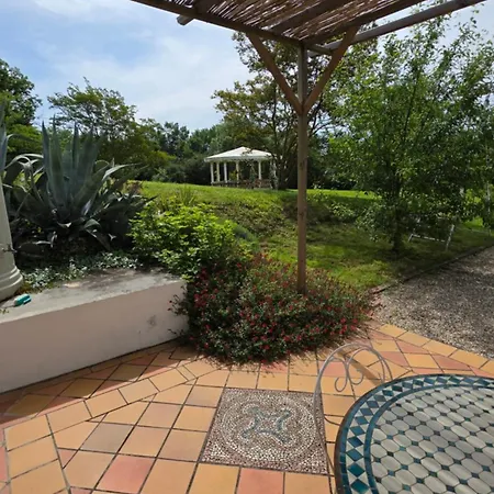 Chateau De Pourpry Damiatte