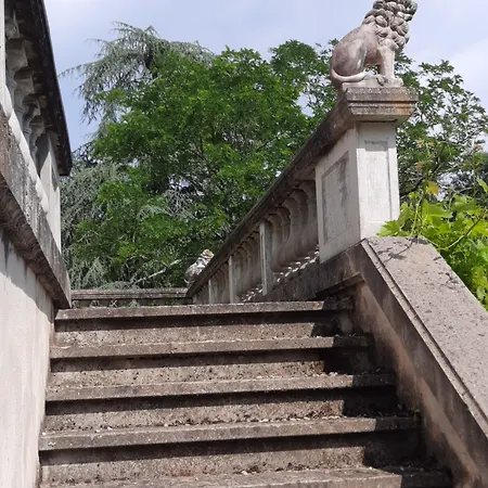 Chateau De Pourpry 3* Damiatte