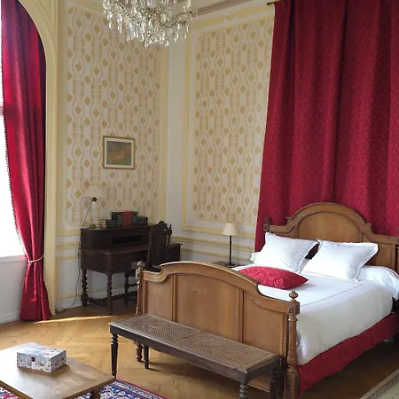 Chateau De Pourpry Гостевой дом