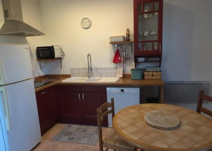 Chateau De Pourpry Damiatte